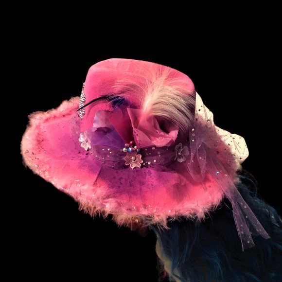 Handcrafted Y2K Barbiecore Pink Glamorous Fluffy Feather Embellished Hat NEW main image 3